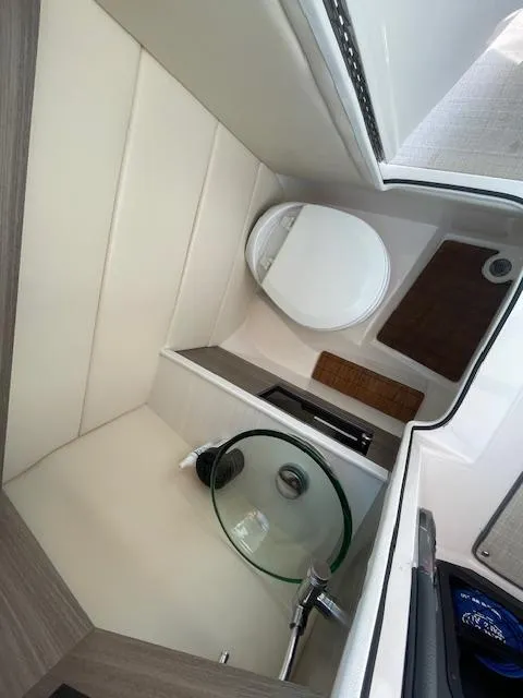 Slide: The Image of Regal 2800 2020 - 53