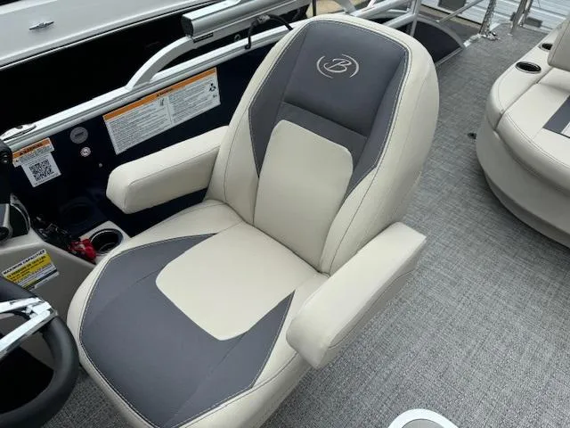 Slide: The Image of Captain's chair in 2024 Barletta Aria 24UC pontoon boat. - 4