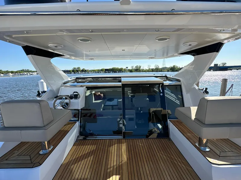 Slide: The Image of Van der Valk BeachClub 600 yacht, 2019 model, featuring spacious deck and modern design. - 30