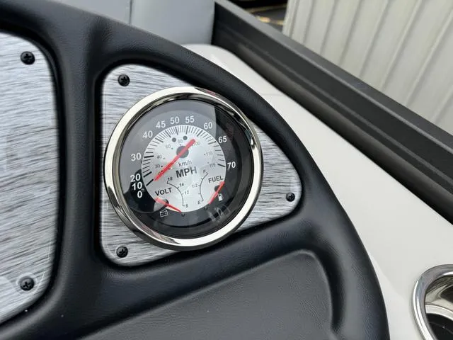 Slide: The Image of Flagship D22U 2023 - 19