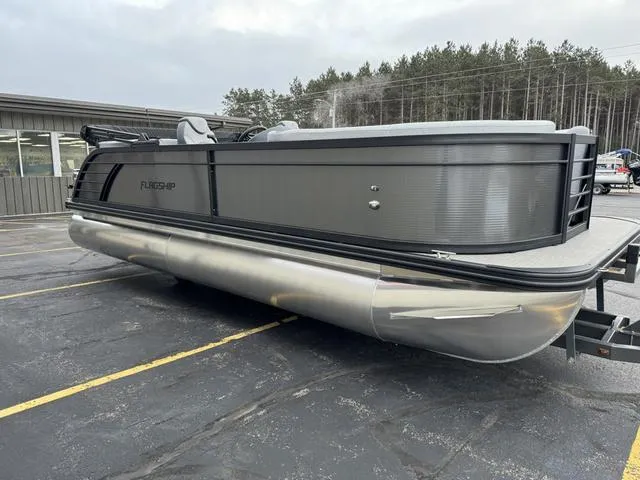 Slide: The Image of Flagship D22U 2023 - 6