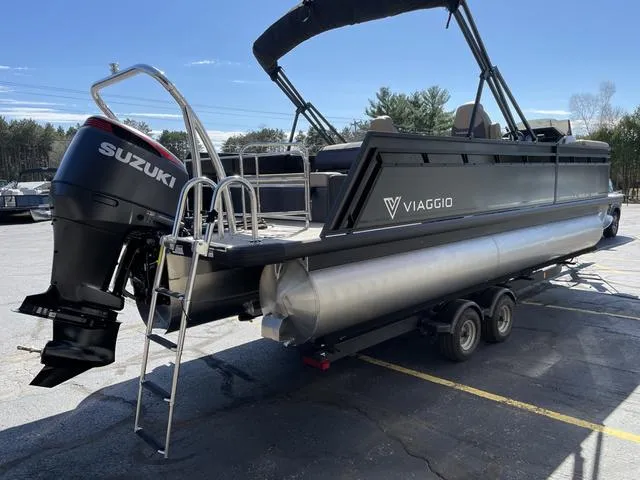 Slide: The Image of Viaggio X22S-TRITOON 2024 - 6