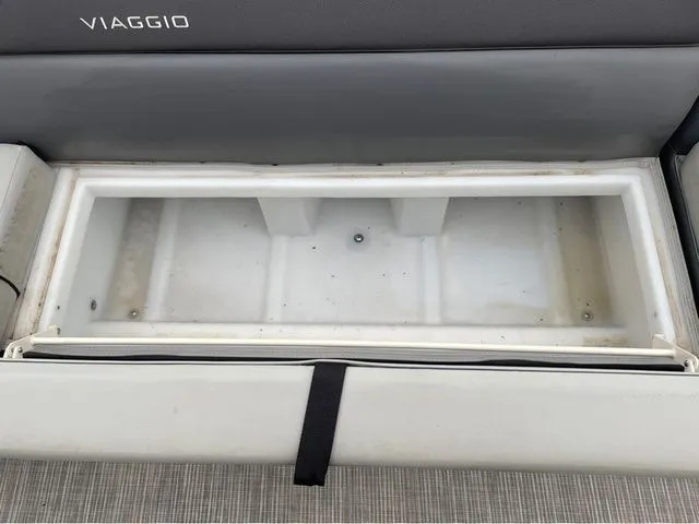 Slide: The Image of Viaggio Lago V-U 16U 2024 - 12