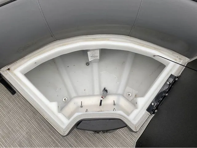 Slide: The Image of Viaggio Lago V-U 16U 2024 - 14