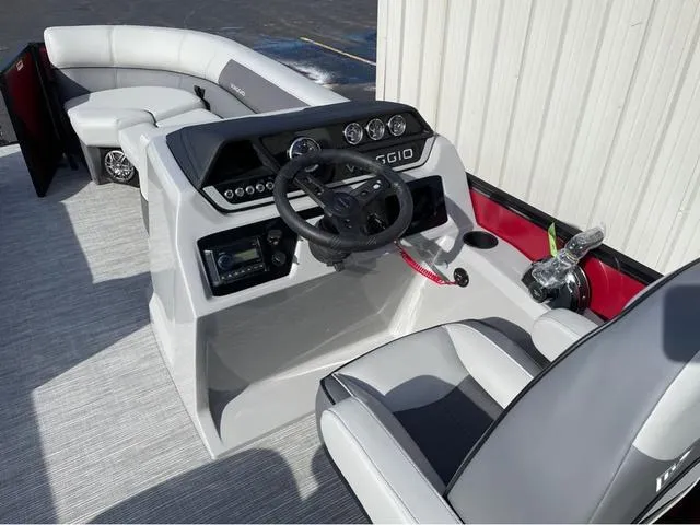 Slide: The Image of Viaggio V22U 2024 - 13