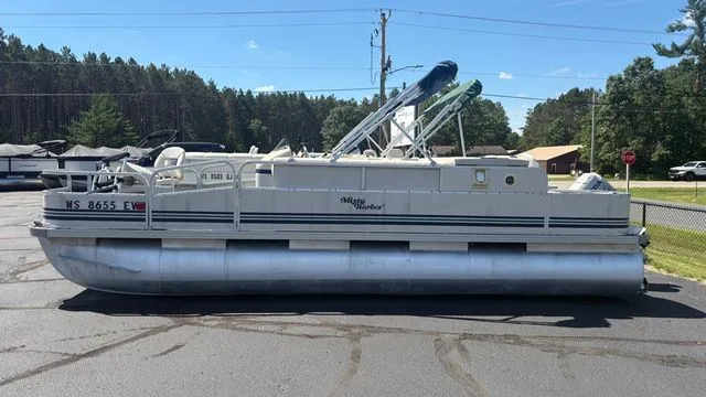 The Image of Misty Harbor 2020 CF 2000 - 1