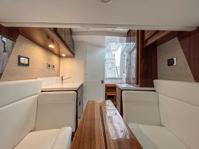 Slide: The Image of HCB 48 Campeon 2025 - 64