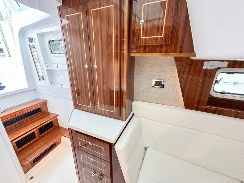 Slide: The Image of HCB 48 Campeon 2025 - 66