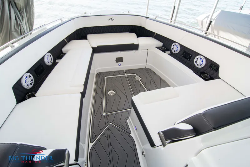 Slide: The Image of Monterey 378SS Super Sport 2022 - 64