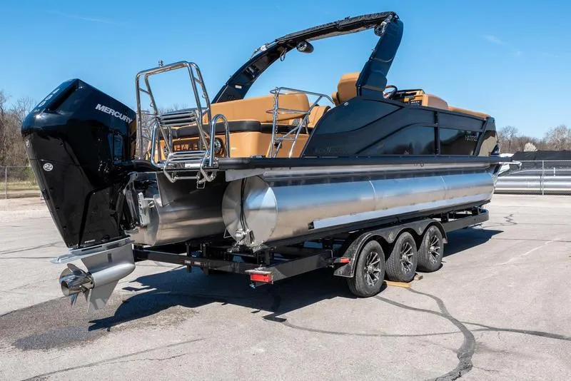 Slide: The Image of Harris Grand Mariner 250 SL 2024 - 9