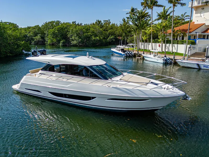 Slide: The Image of Maritimo X50 2020 - 2