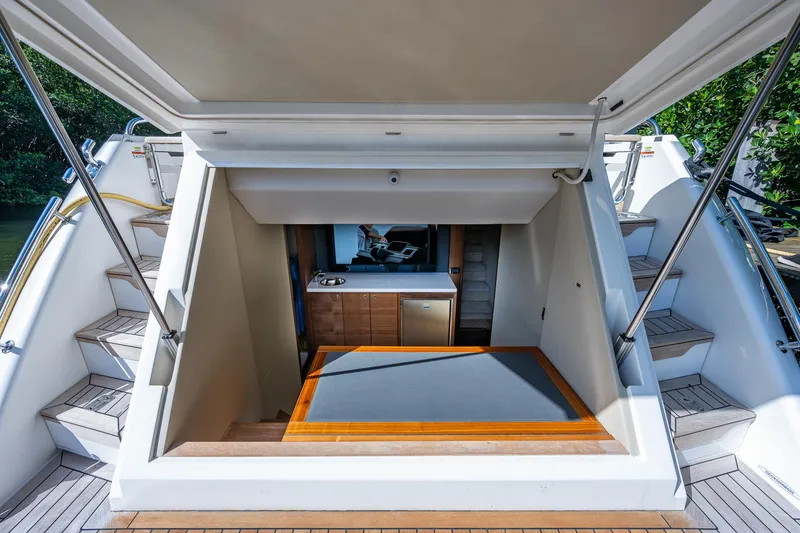 Slide: The Image of Maritimo X50 2020 - 23