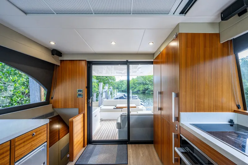 Slide: The Image of Maritimo X50 2020 - 37