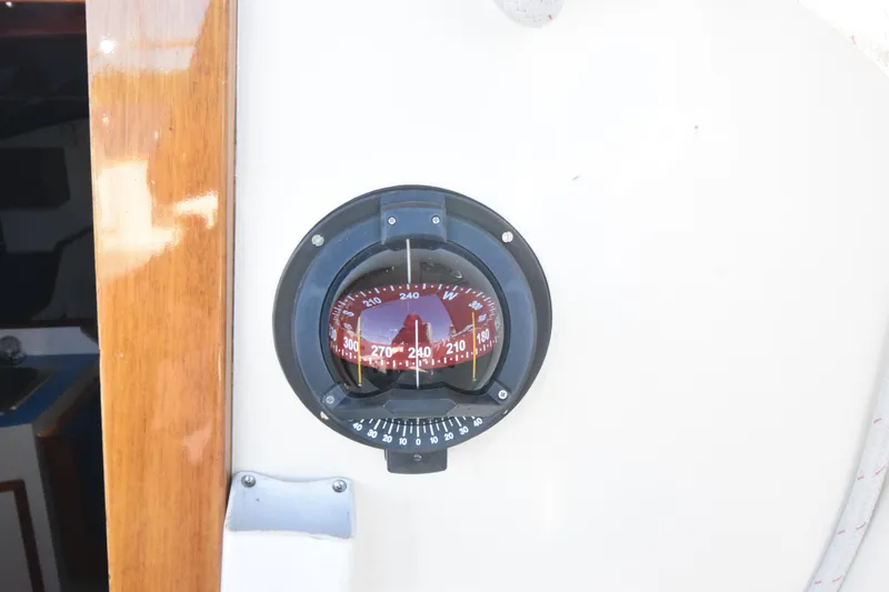 Slide: The Image of Compass on Custom Tumbleweed/Tony Skidmore 36 Fin Keel Cutter, 2000 model. - 42