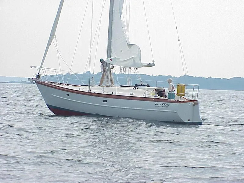 Slide: The Image of Sailing on a 2000 Custom Tumbleweed/Tony Skidmore 36 Fin Keel Cutter. - 46