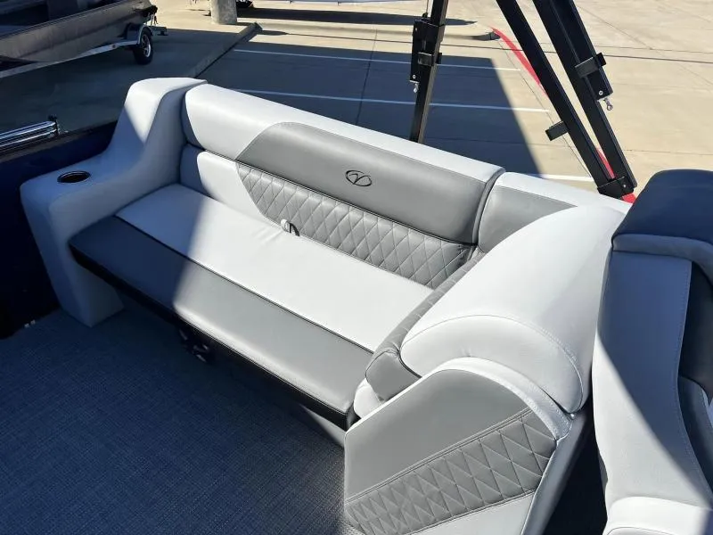 Slide: The Image of 2024 Veranda VISTA VIEW 22RC boat interior with gray and white cushioned seating. - 3