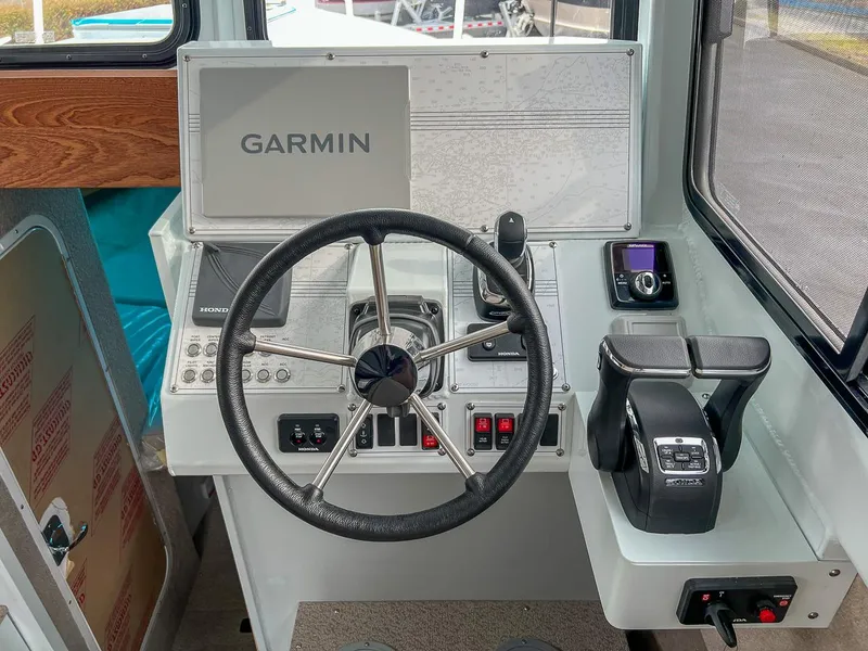 Slide: The Image of Hewescraft 290 Adventure 2026 - 11