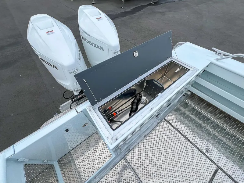 Slide: The Image of Hewescraft 290 Adventure 2026 - 26