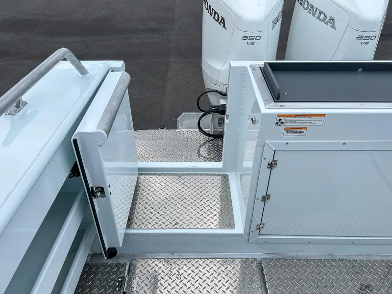 Slide: The Image of Hewescraft 290 Adventure 2026 - 28