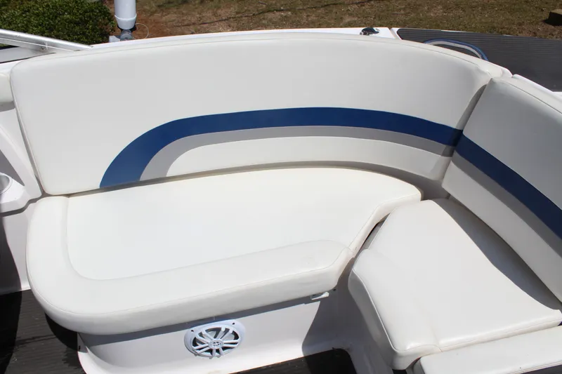 Slide: The Image of Yamaha SX230 2004 - 15