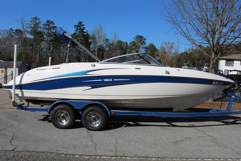 Slide: The Image of Yamaha SX230 2004 - 6