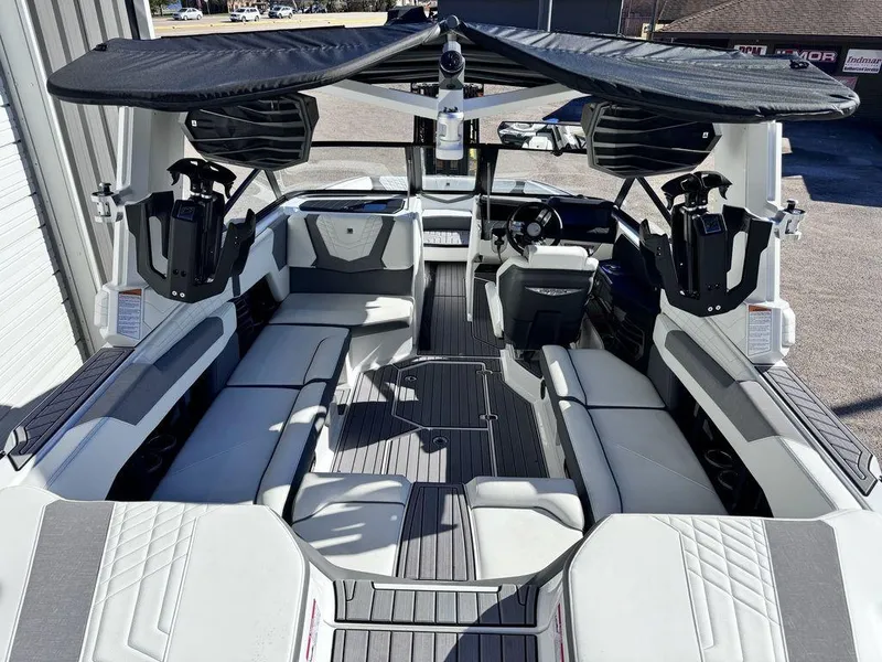 Slide: The Image of Nautique Super Air Nautique G23 2024 - 4