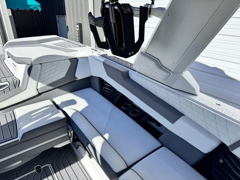 Slide: The Image of Nautique Super Air Nautique G23 2024 - 9