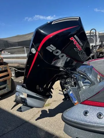 Slide: The Image of Triton 18 TrX 2024 - 5