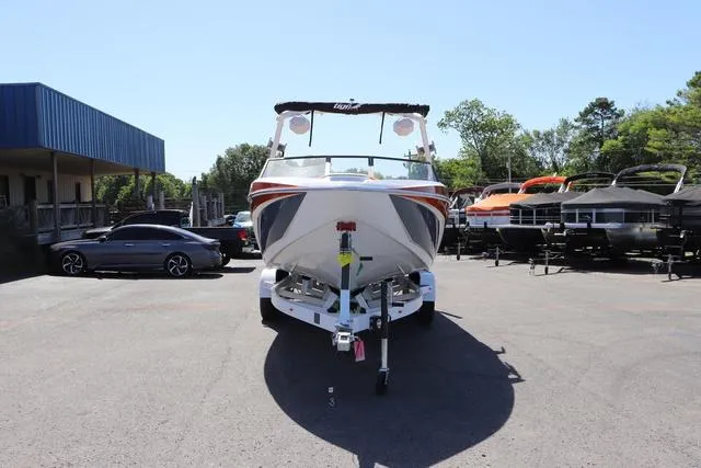 Slide: The Image of Tigé Z1 2024 - 7