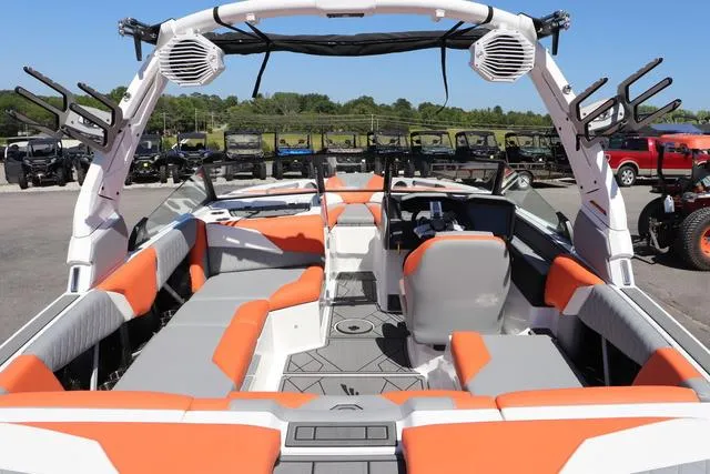 Slide: The Image of Tigé Z1 2024 - 9