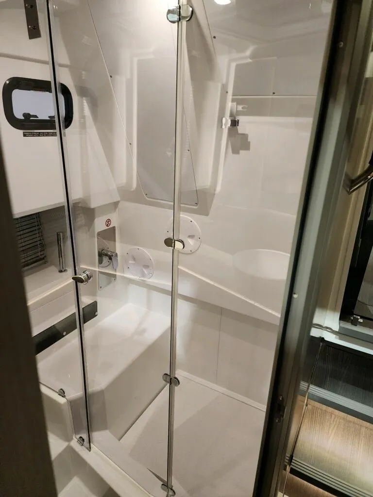 Slide: The Image of Wellcraft 355 Commuter 2024 - 56