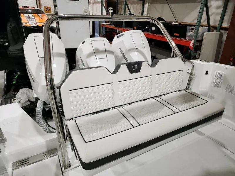Slide: The Image of Wellcraft 355 Commuter 2024 - 60