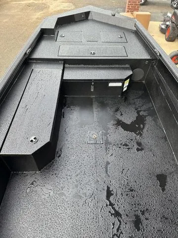 Slide: The Image of Avid 18 Commander 2025 - 23