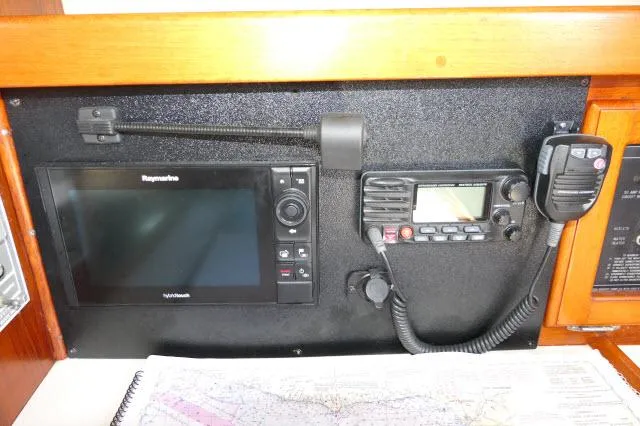 Slide: The Image of Navigation and communication equipment on a 1991 Catalina 36 sailboat. - 18