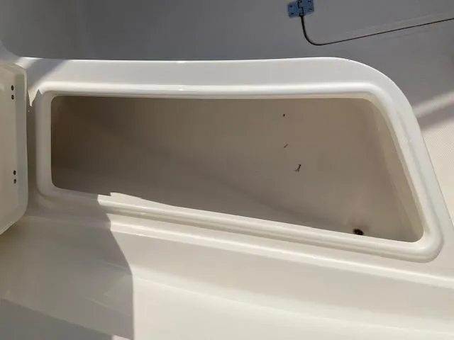 Slide: The Image of Bulls Bay 255CC 2025 - 13