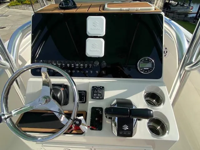 Slide: The Image of Bulls Bay 255CC 2025 - 17