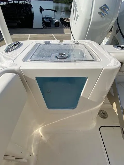 Slide: The Image of Bulls Bay 255CC 2025 - 8