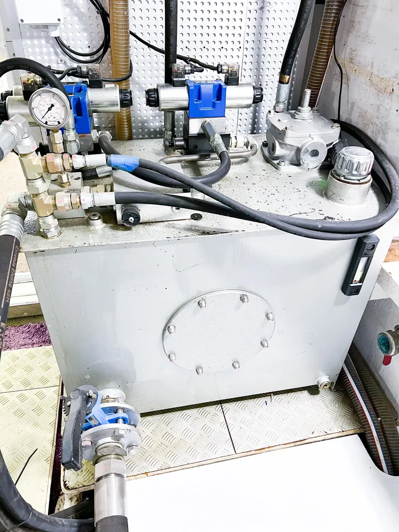 Slide: The Image of Custom WHS Marine 2010 - 65