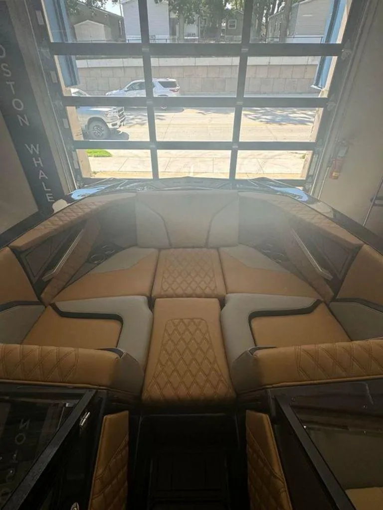 Slide: The Image of Tigé 22RZX 2024 - 3