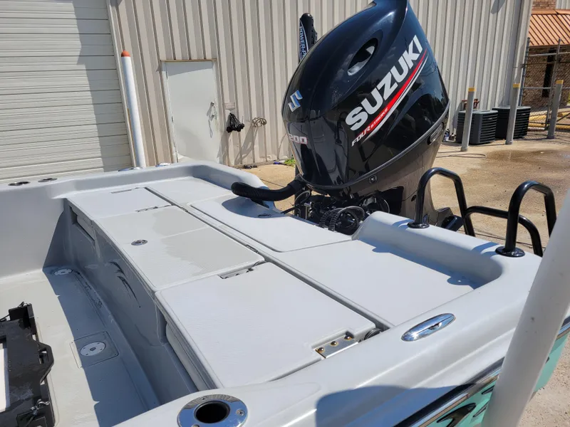 Slide: The Image of 2017 Blue Wave 2200 PureBay boat with Suzuki outboard motor. - 11