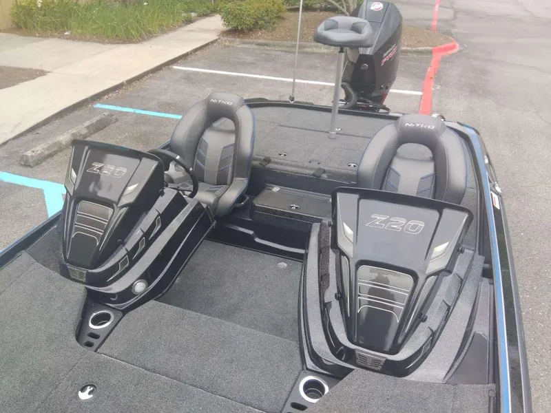 Slide: The Image of 2024 Nitro Z20 Pro boat interior with dual seats and console. - 10