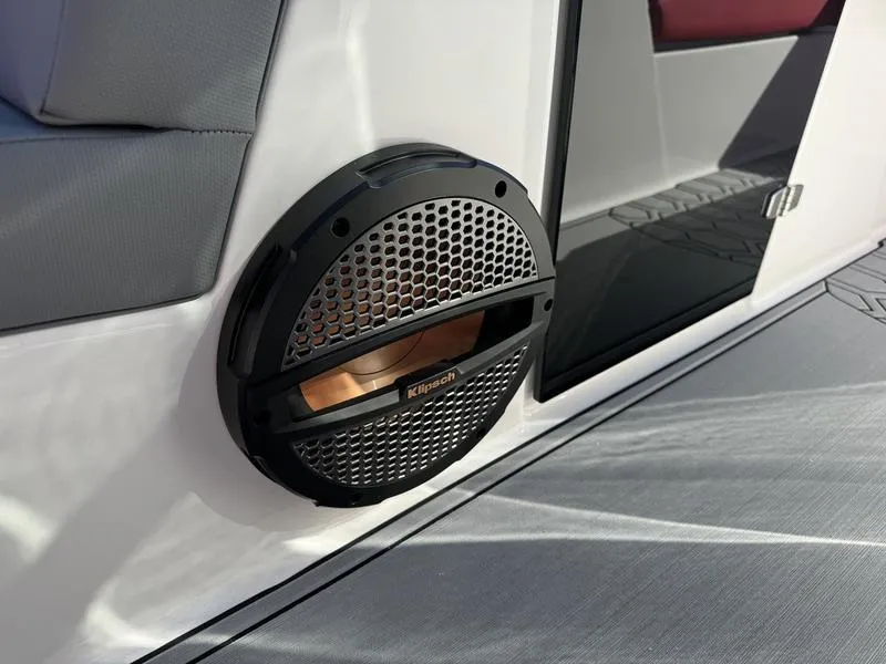 Slide: The Image of 2024 MasterCraft NXT 22 boat interior with Klipsch speaker. - 20