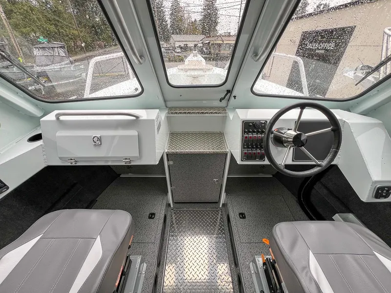 Slide: The Image of Hewescraft 250 Alaskan 2024 - 6