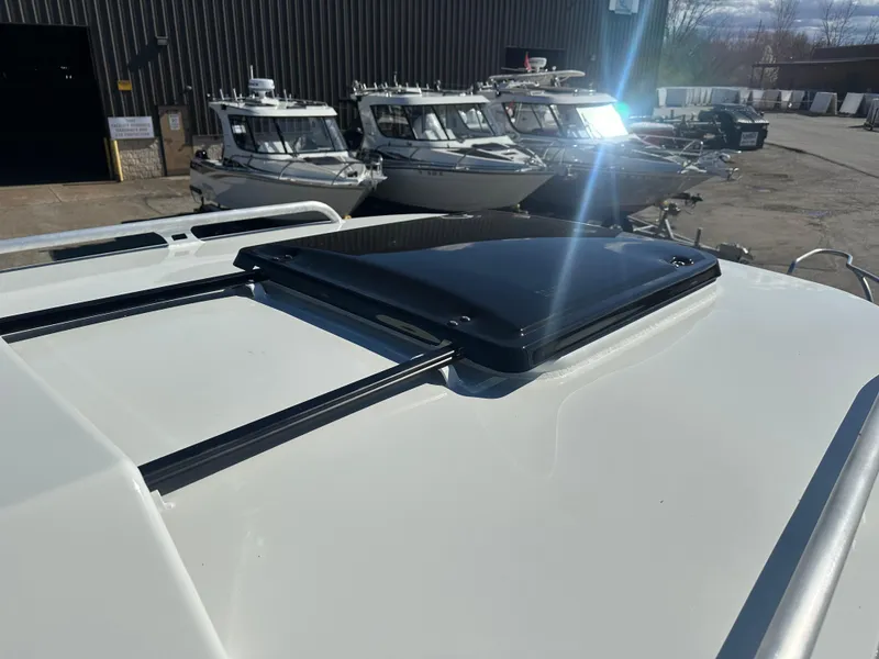 Slide: The Image of 2024 Extreme Boats 795 Walk Around 26' for Sale by Parma Marine Electric Sun Roof - 3