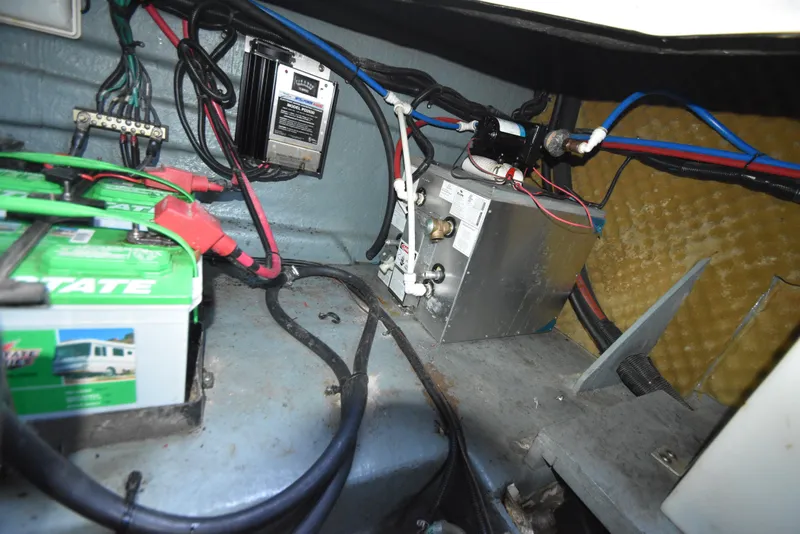 Slide: The Image of Sea Ray Sundancer 260 2000 - 34