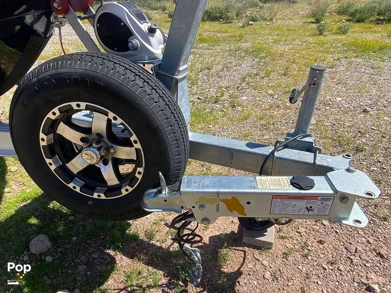 Slide: The Image of 2020 Chaparral 21 SSI for sale in Gold Canyon, AZ - 25