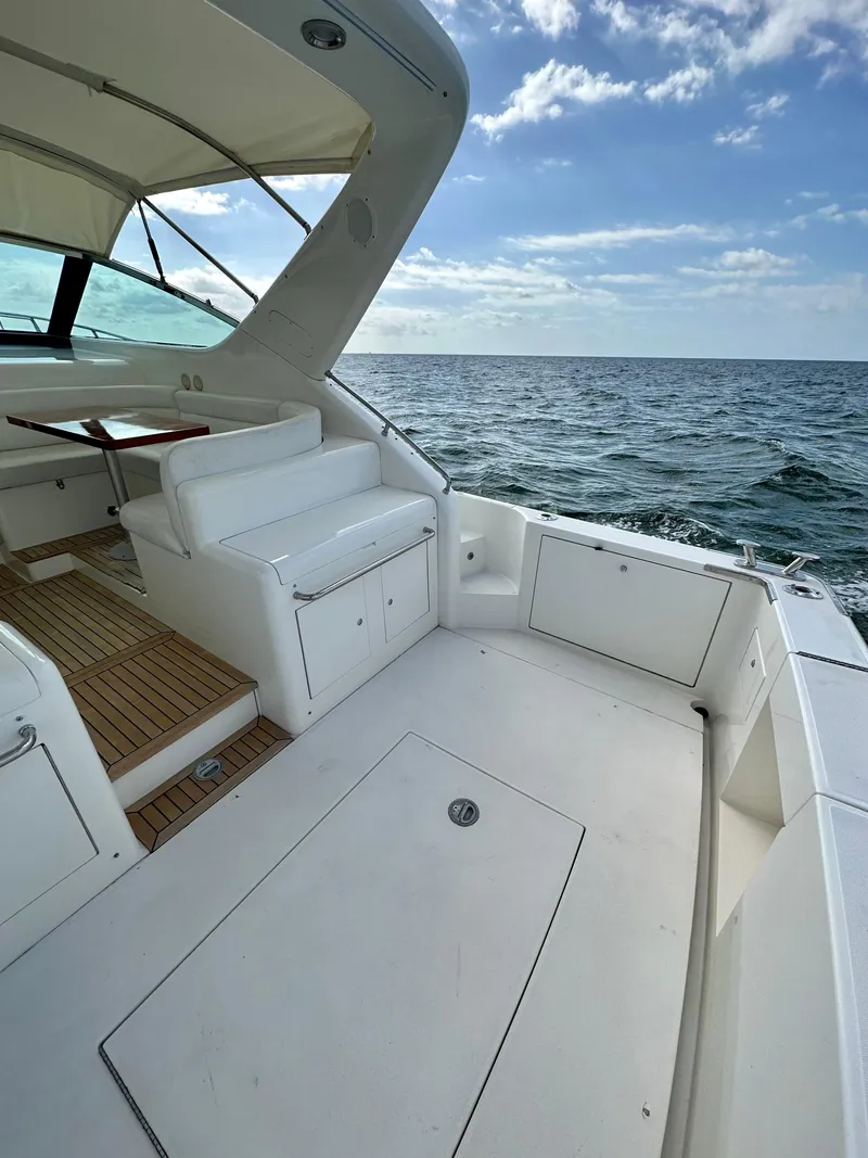 Slide: The Image of 2001 Uniesse 42 Open yacht, spacious deck with ocean view. - 47