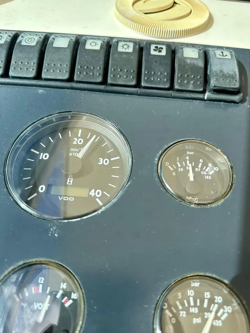 Slide: The Image of Uniesse 42 Open 2001 - 57