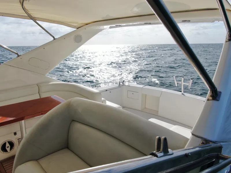 Slide: The Image of Uniesse 42 Open 2001 - 90