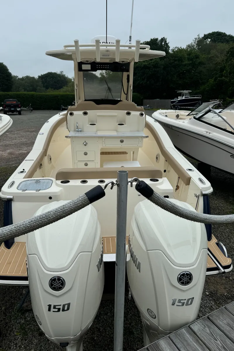 Slide: The Image of Scout 260 LXF 2025 - 53